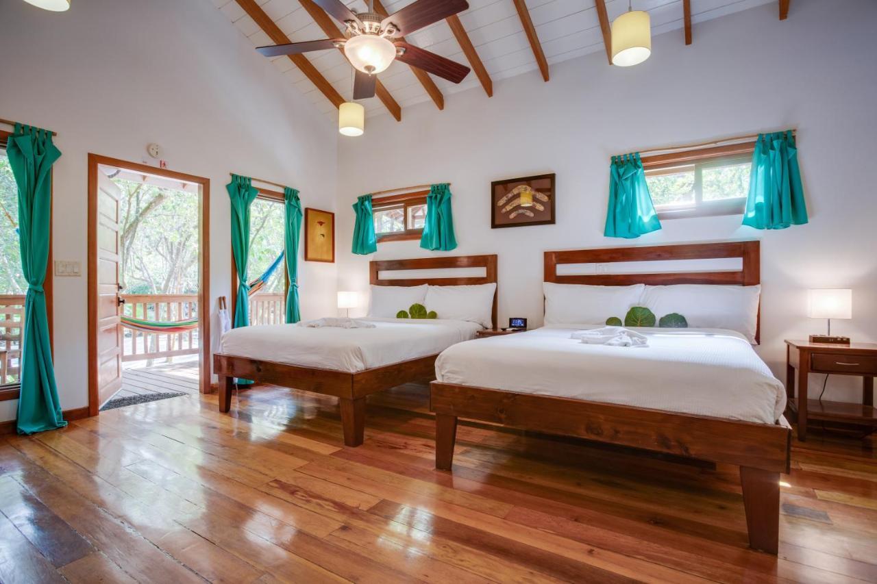 Mariposa Belize Beach Resort Placencia Exterior foto
